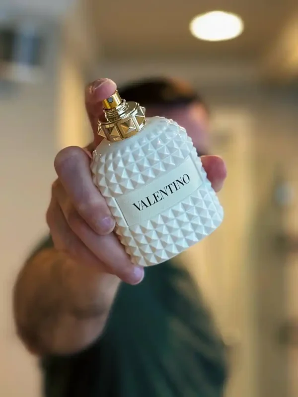 عطر ولنتینو یومو لوری | Valentino Uomo Ivory - Image 4