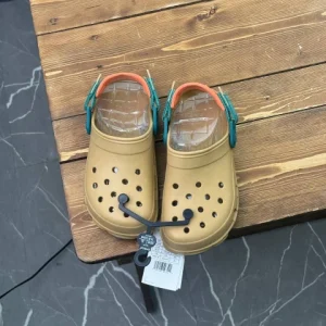کراکس زنانه کرم نارنجی clog