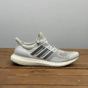 کتونی آدیداس مدل ultra boost