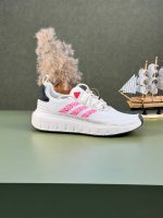 کتونی آد.ید.اس مدل Adidas Swift Run 23 - Image 2