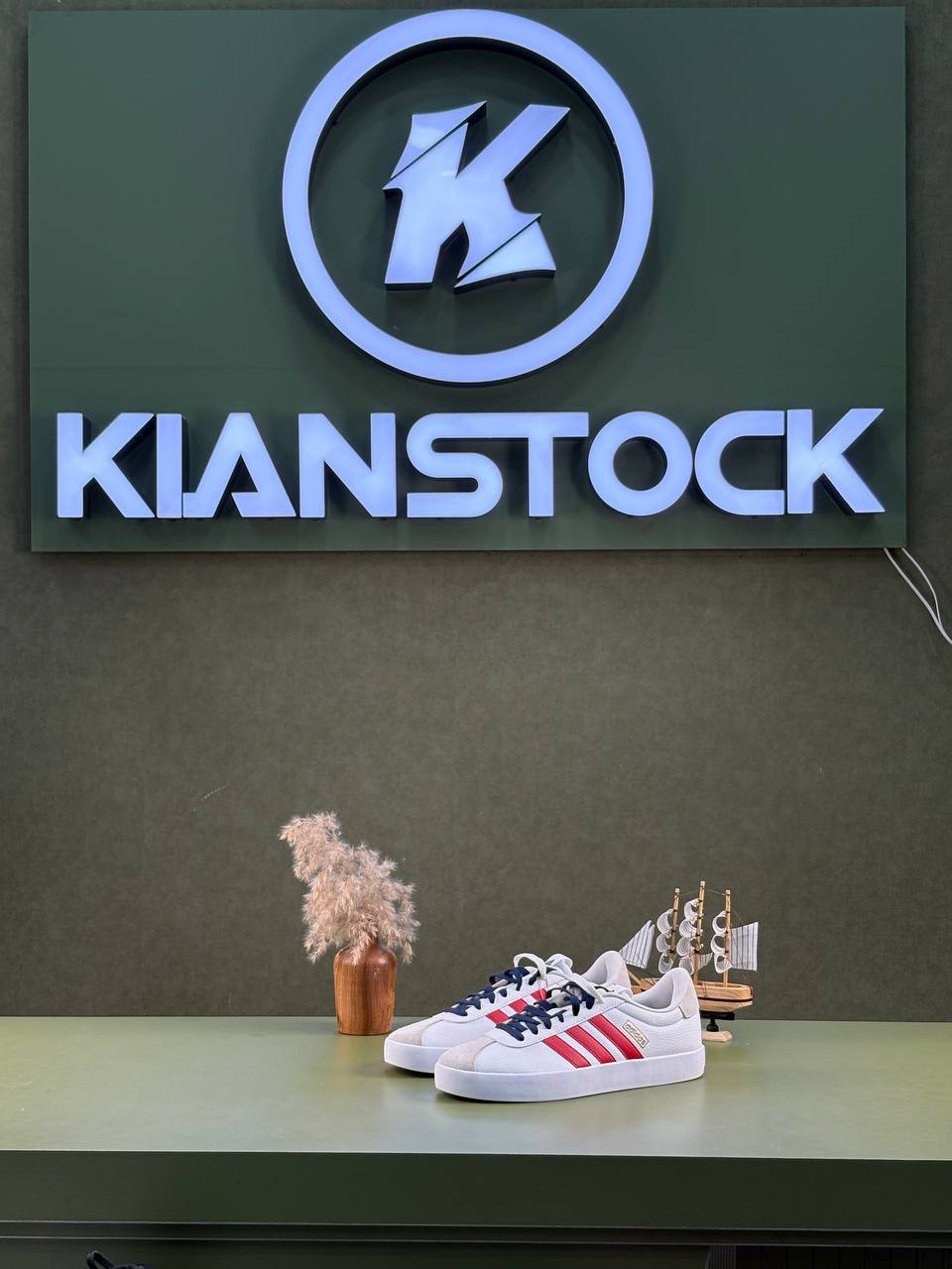 8A9A2604-60ED-40C1-A266-E64C4813A907_converted کتونی آدید.اس مدل adidas vl court 3 - Image 1