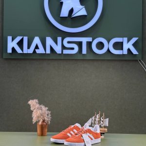 کتونی آدید.اس مدل adidsa gazelle
