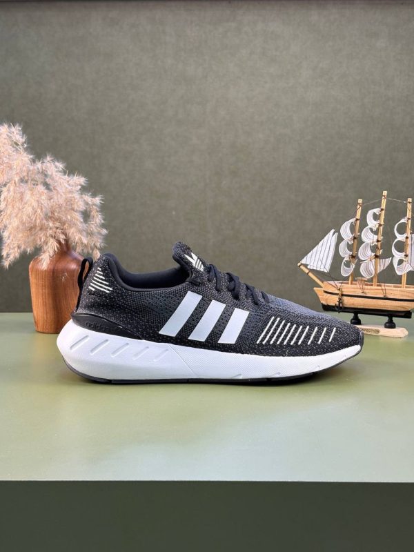 کتونی آدید.اس مدل adidas swift run 22 black - Image 2
