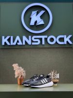 کتونی آدید.اس مدل adidas swift run 22 black