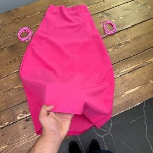پیراهن صورتی پرتی