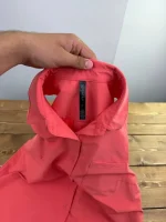 پیراهن ورزشی قرمز روشن گایام - Image 4