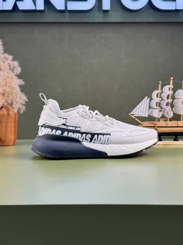 کتونی آد.ید.اس مدل Adidas Zx2k boost - Image 2