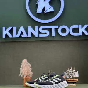 کتونی آد.ید.اس مدل adidas swtch run