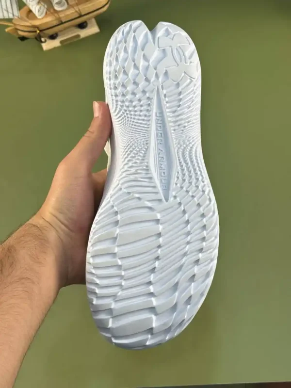 کتونی آن.در.ام.ور مدل Under Armour  Velociti 4 - Image 4