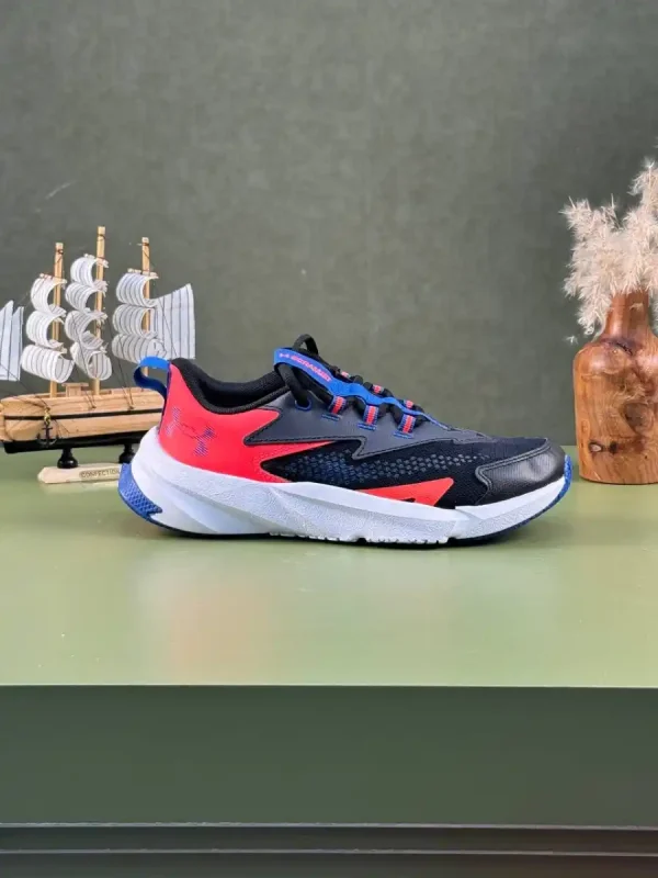 کتونی آن.در.ام.ور مدل Under Armour  Scranjet مشکی قرمز - Image 2