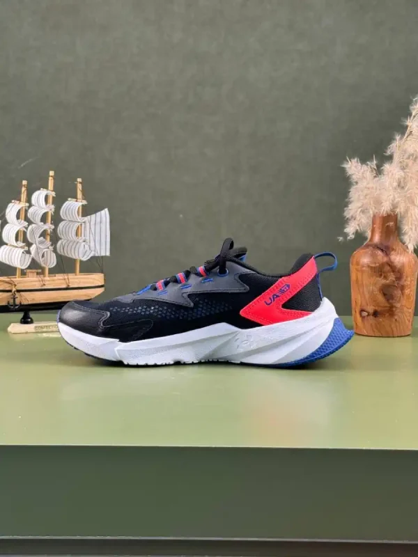 کتونی آن.در.ام.ور مدل Under Armour  Scranjet مشکی قرمز - Image 3