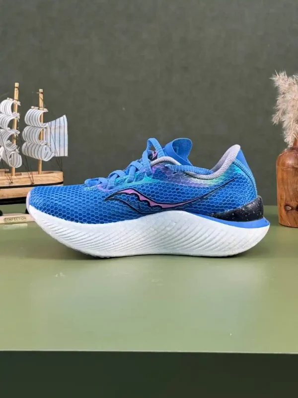 کتونی سا.کو.نی مدل Saucony Endorphin Series - Image 3