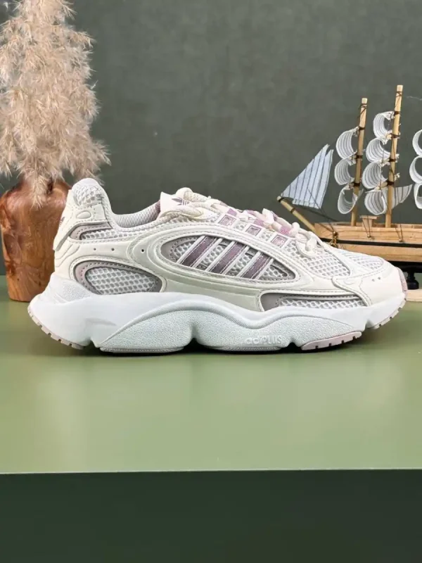 کتونی آد.ید.اس مدل Adidas OZMILLEN W - Image 2