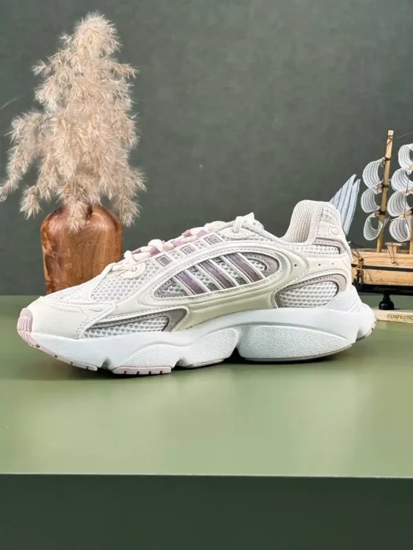 کتونی آد.ید.اس مدل Adidas OZMILLEN W - Image 3