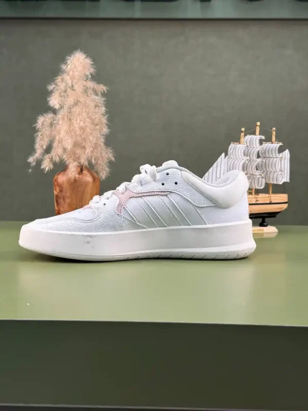 کتونی آد.ید.اس مدل Adidas Court 24 - Image 3