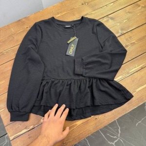شومیز مشکی پایین چین دار انلی