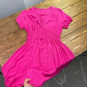 پیراهن صورتی کمر چین دار