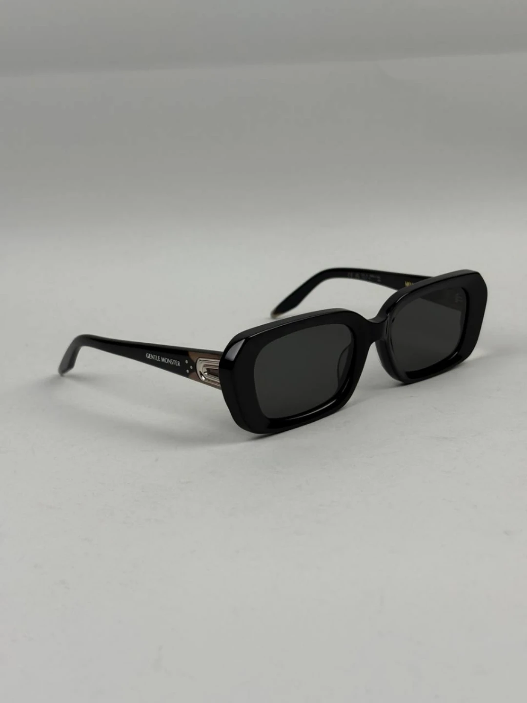 Gentle Monster1 glasses عینک آفتابی جنتل مانستر - Image 1