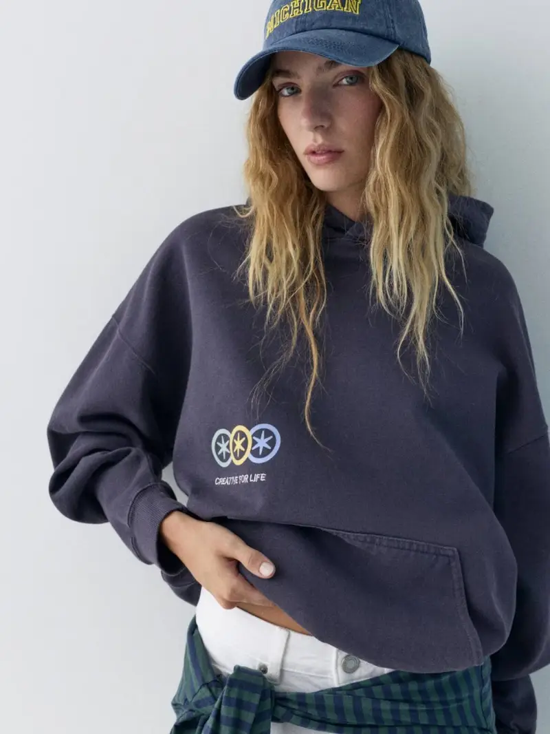 Paul & Bear Women's Navy Printed Hoodie هودی زنانه چاپ دار سرمه ای پل اند بیر - تصویر 1