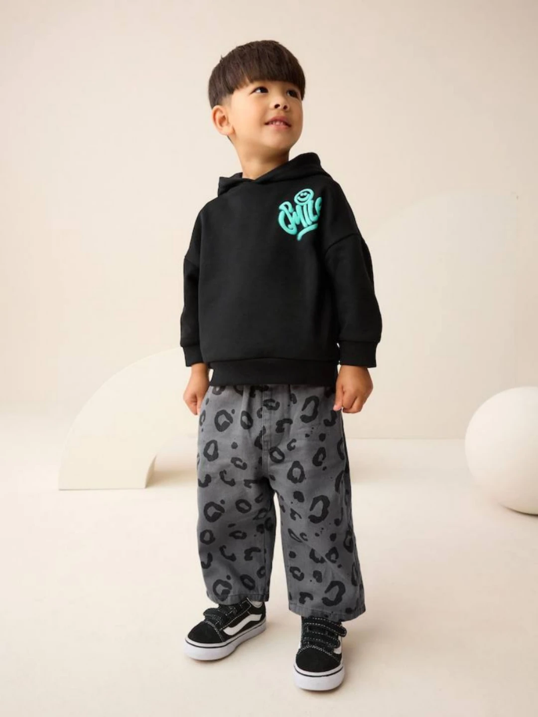 Pencil-tip leopard print denim jeans شلوار جین پلنگی نوک مدادی