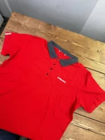 پلوشرت قرمز یقه طوسیhilti - Image 2