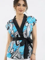 شومیز زنانه طرح گل آبی یقه ساتن کمربندی