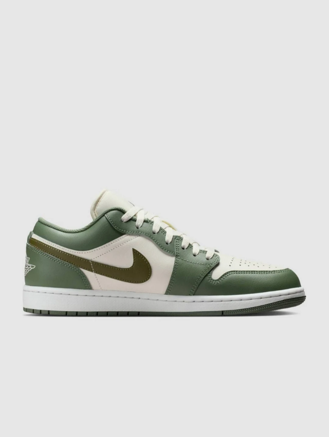 nike air jordan 1 low کتونی نایک مدلnike air jordan 1 low - Image 1