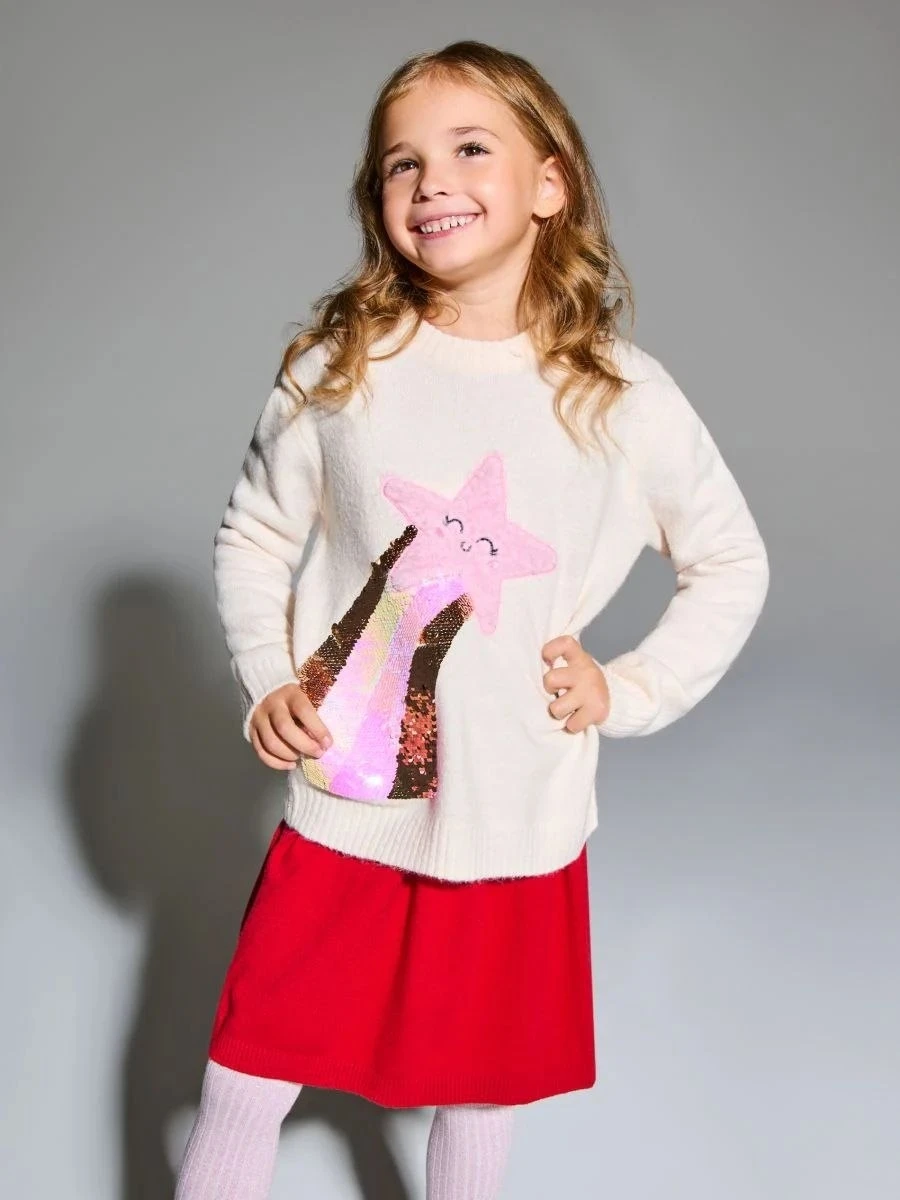 Children's knitwear with a sequined star design بافت بچگانه طرح ستاره پولکی