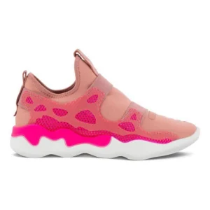 کتونی مدلECCO ELO W Slip-On TEX