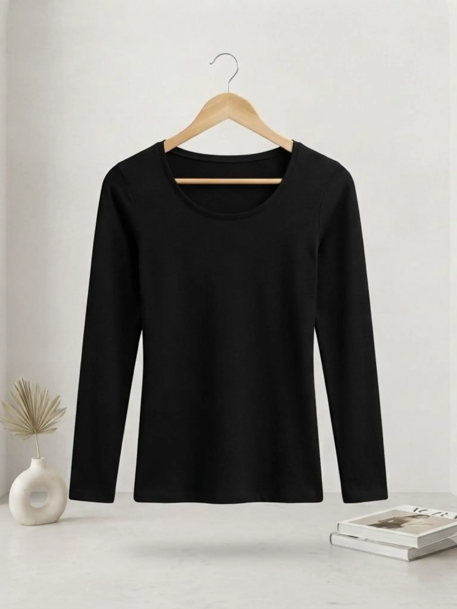 Minimalist women's blouse بلوز زنانه مینیمال