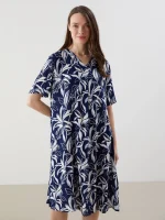 پیراهن زنانه نقوش برگ - تصویر 2