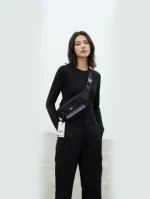 کیف کمری و دوشی اسپرت خط‌دار - تصویر 3