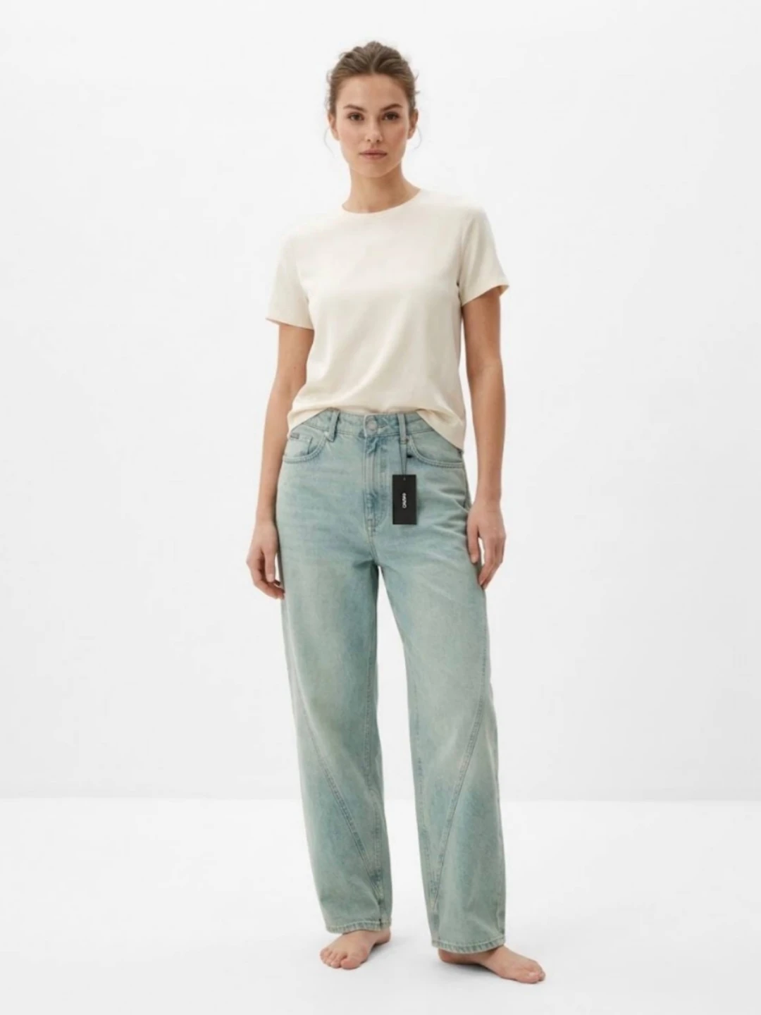 Super baggy jeans with crescent stitching شلوار جین سوپر بگی با دوخت هلالی