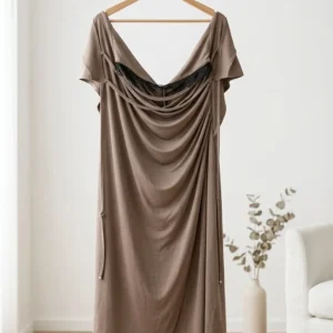 پیراهن زنانه دراپه مجلسی یقه گیپور