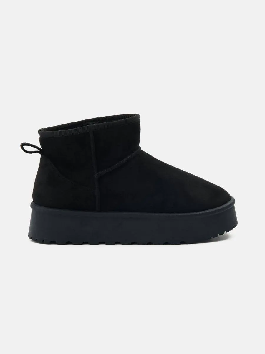 Women's snow boots with black wool lining اسنو بوت زنانه داخل پشم مشکی