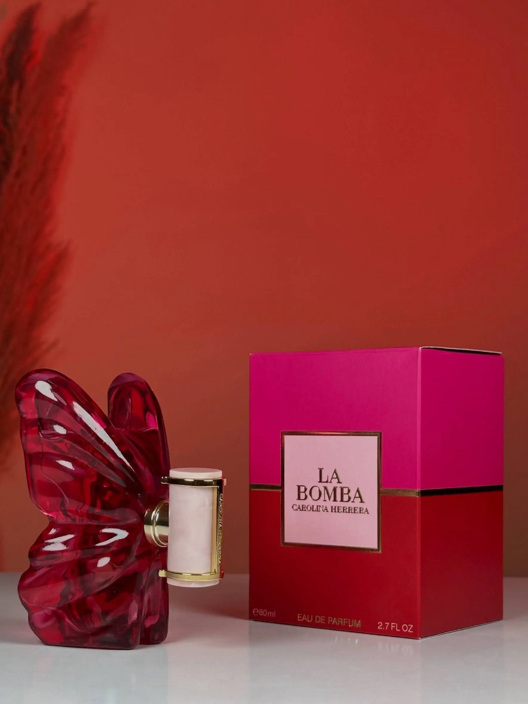 عطر کارولینا هررا لا بومبا | Carolina Herrera La Bomba