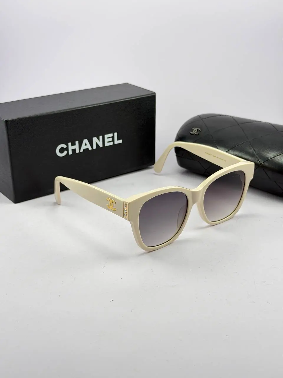 عینک شنل آدامسی chanel-5482 h