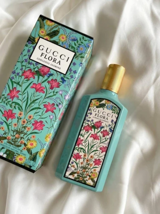عطر گوچی فلورا گورجس جاسمین
