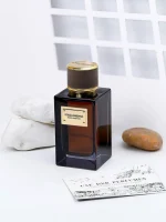 عطر دولچه اند گابانا ولوت درزت عود |Dolce &Gabbana - Image 3