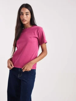 Cotton Ann Women's Crop T-shirt