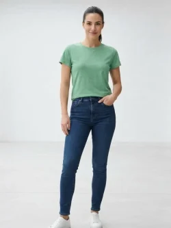تیشرت مینیمال سبز کاتن آن